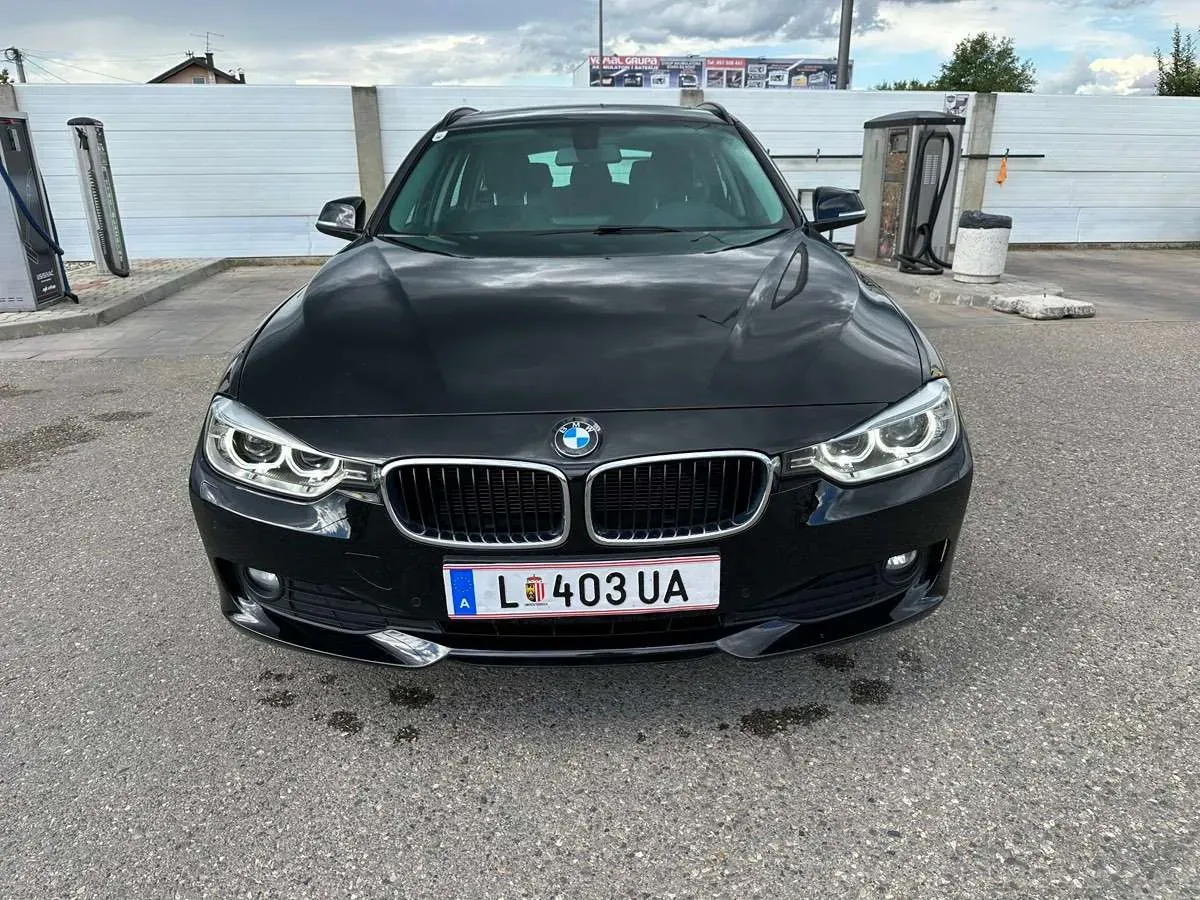 BMW 3 Series 2013 photo 3