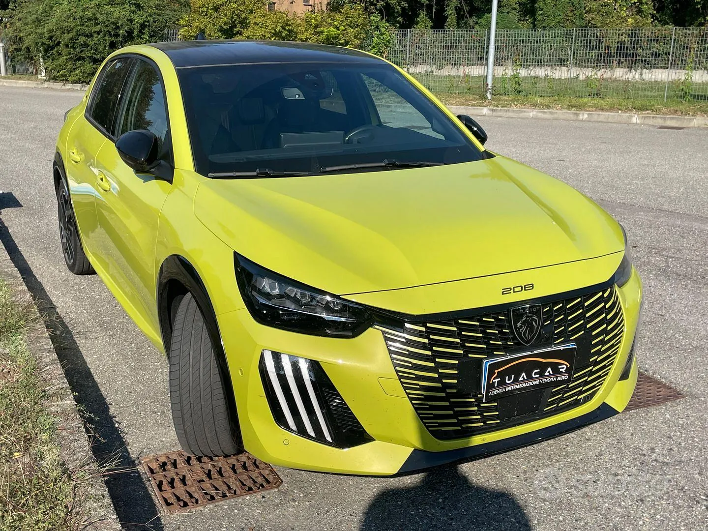 Peugeot 208 2024 photo 4