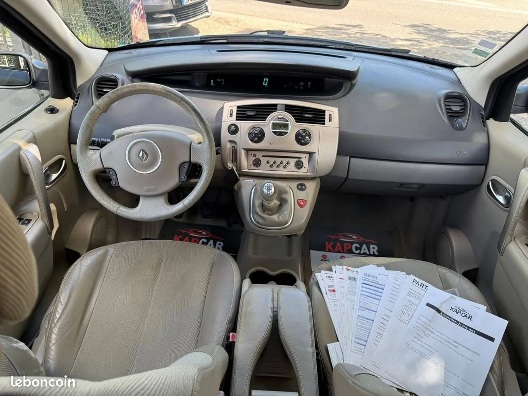 Renault Scenic 2007 photo 3