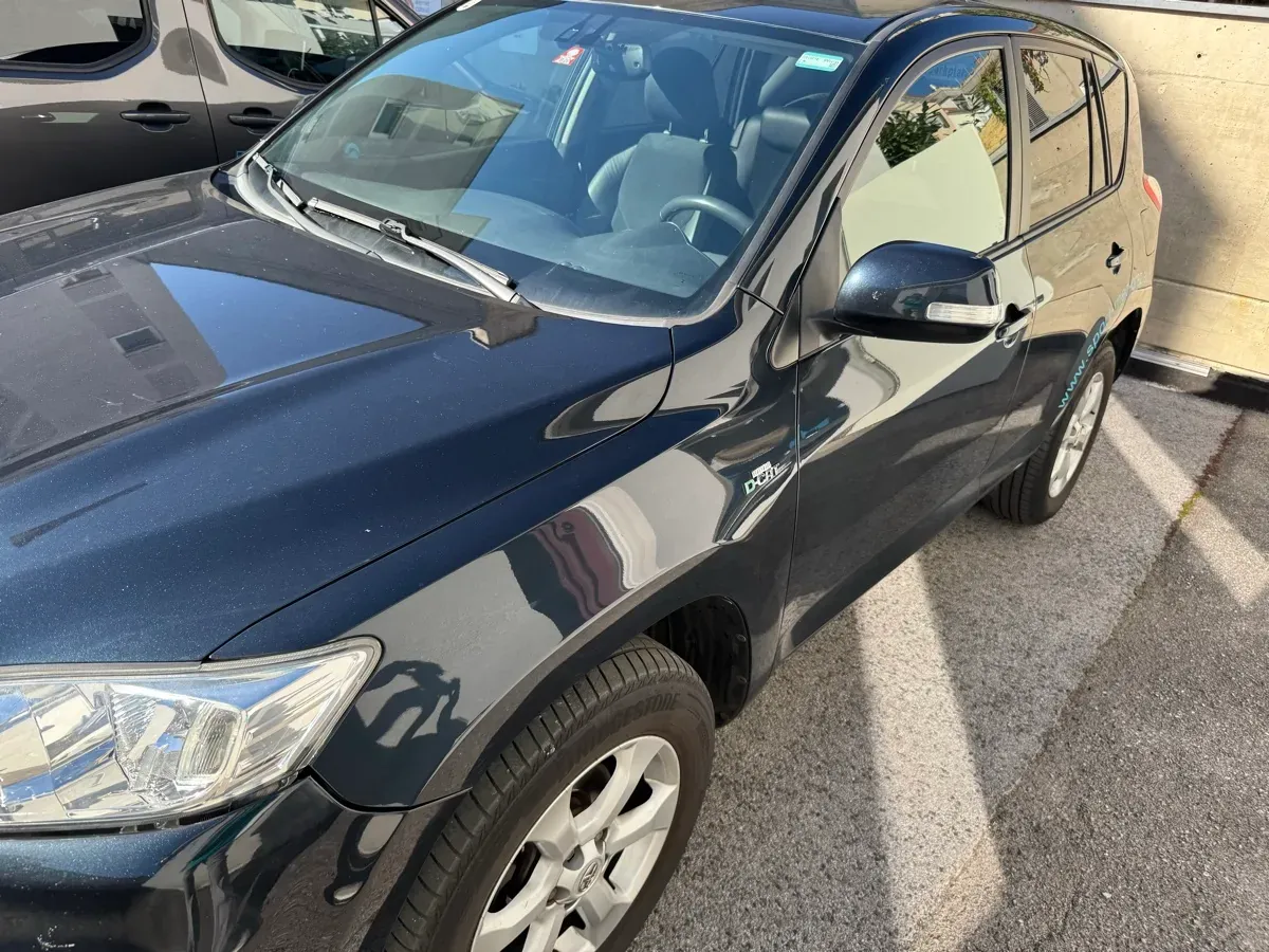 Toyota Rav4 2011 photo 3