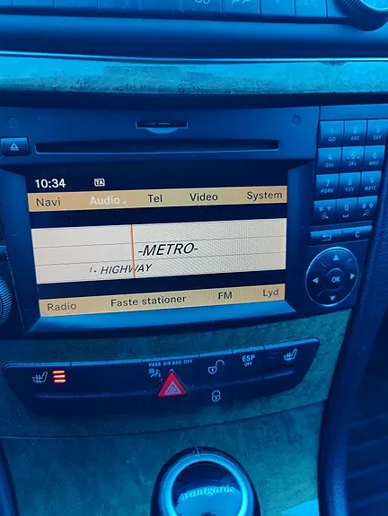 Mercedes-Benz E220 D 2008 photo 2
