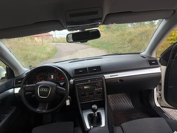 Audi A4 2005 photo 5