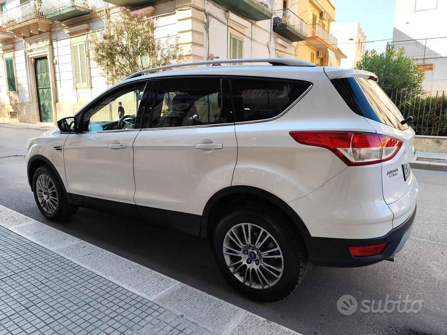 Ford Kuga 2014 photo 5