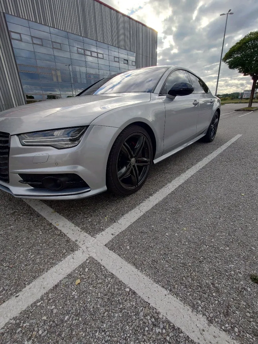 Audi A7 2015 photo 3