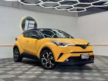 Toyota C-Hr 2018 photo 2
