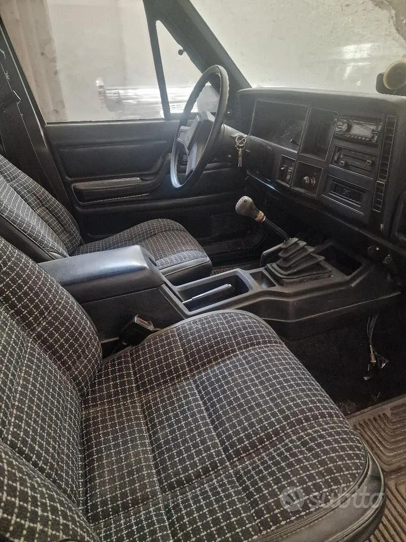 Jeep Cherokee 1987 photo 5