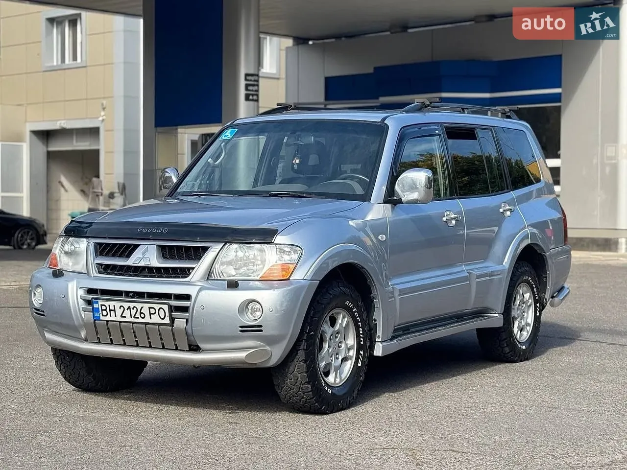 Mitsubishi Pajero Wagon 2004 photo 2