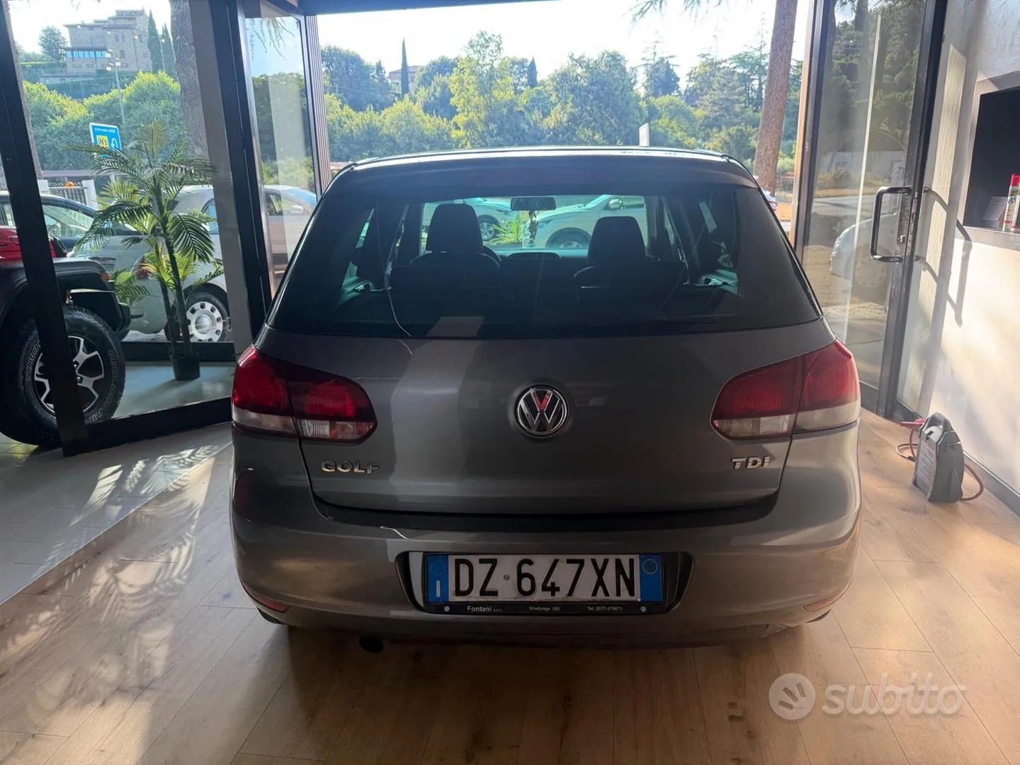 Volkswagen Golf 2010 photo 3