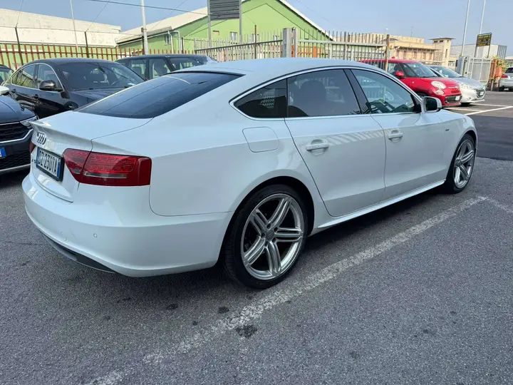 Audi A5 Sportback 2010 photo 4
