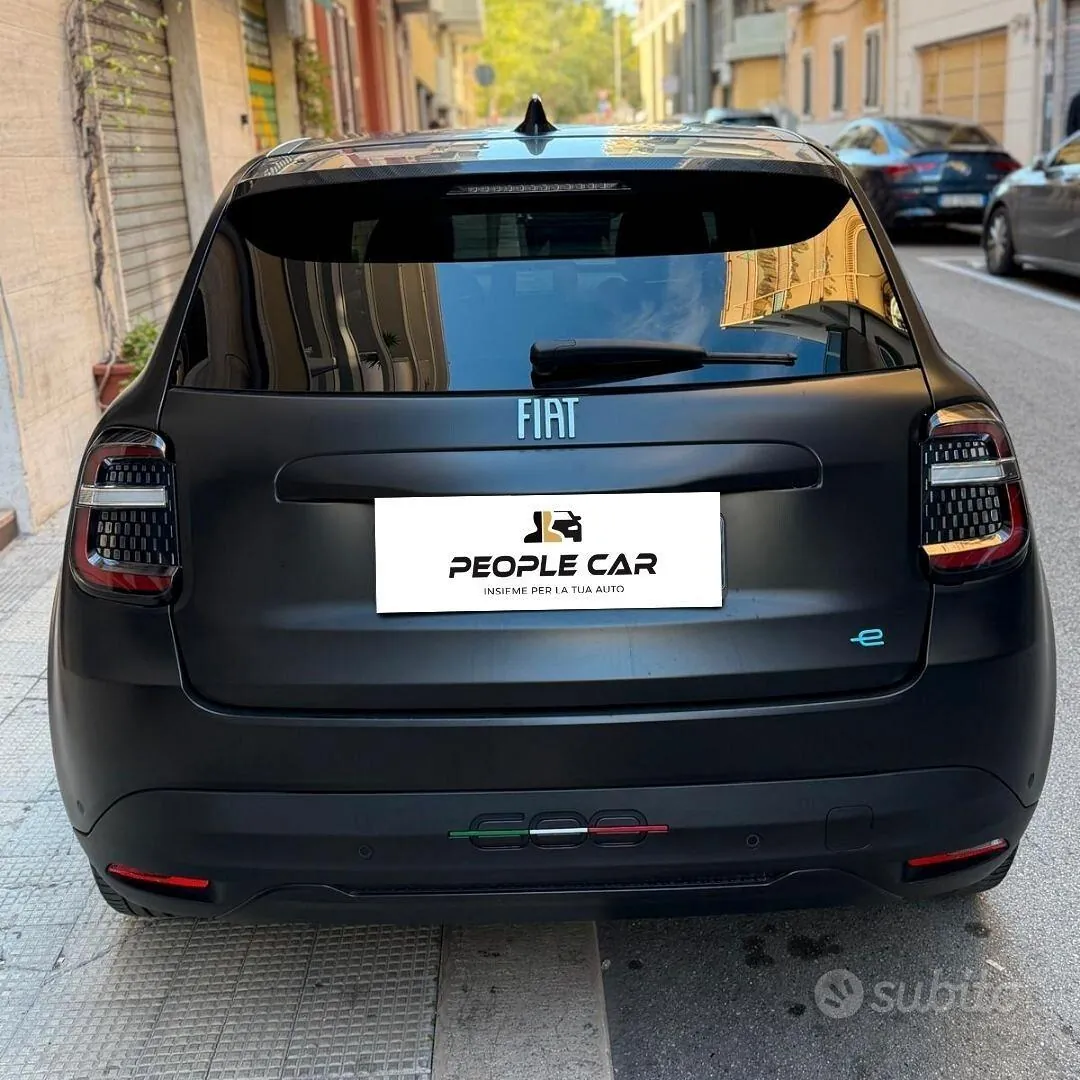 Fiat 600E 2023 photo 4