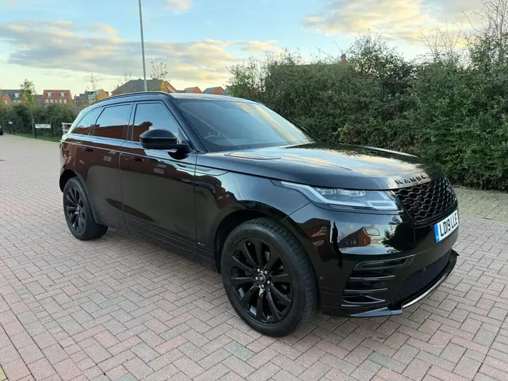 Land Rover Range Rover Velar 2019 photo 2