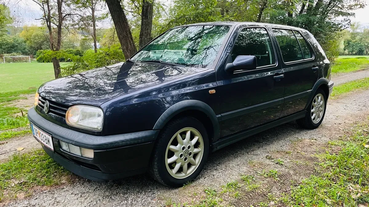 Volkswagen Golf 1996 photo 2