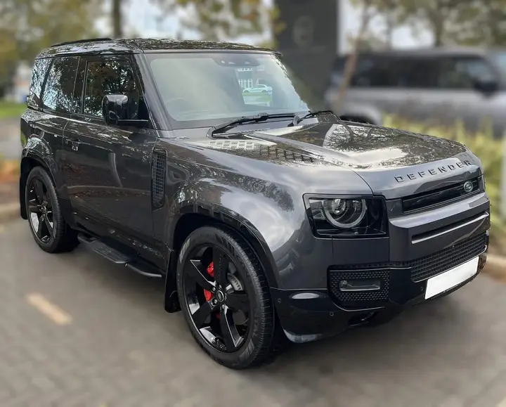 Land Rover Defender 90