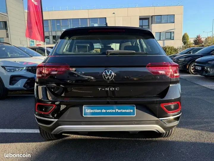 Volkswagen T-Roc 2023 photo 5
