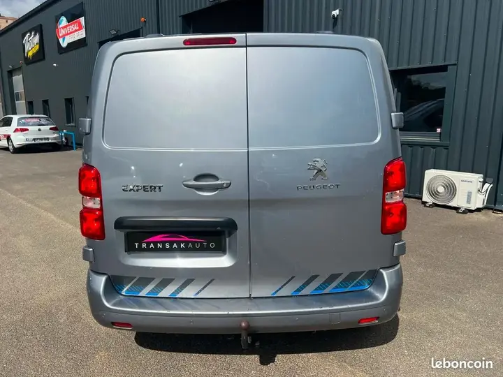 Peugeot Expert Combi 2021 photo 4