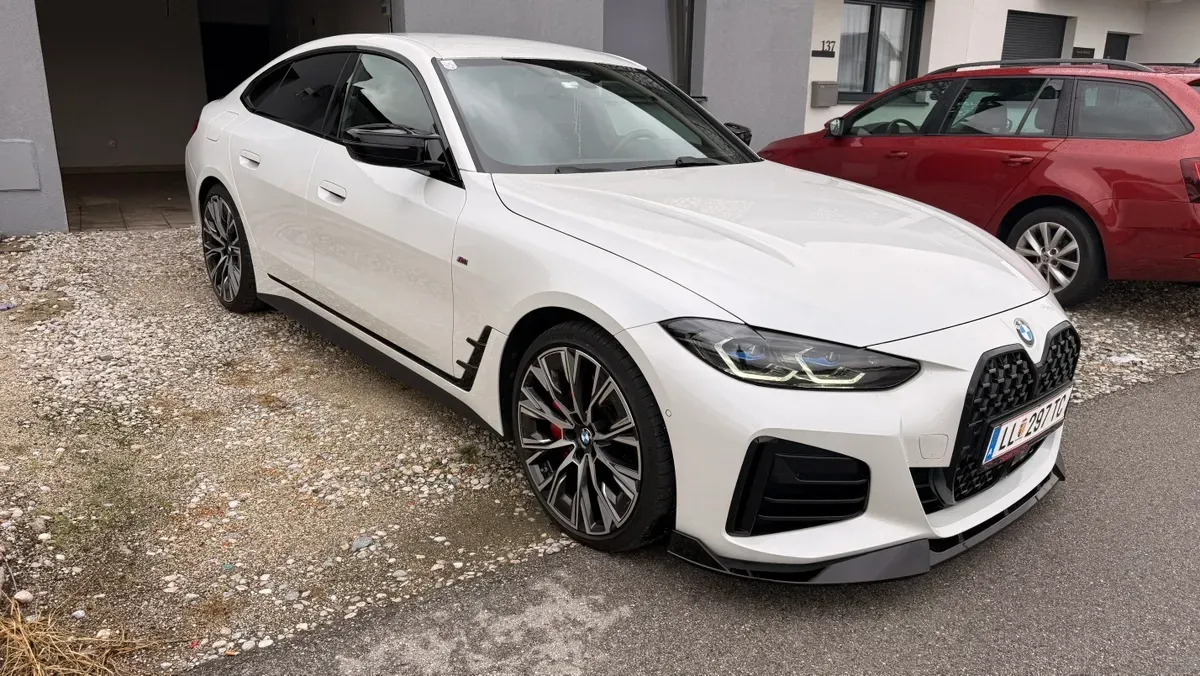 BMW 4 Series 2022 photo 2