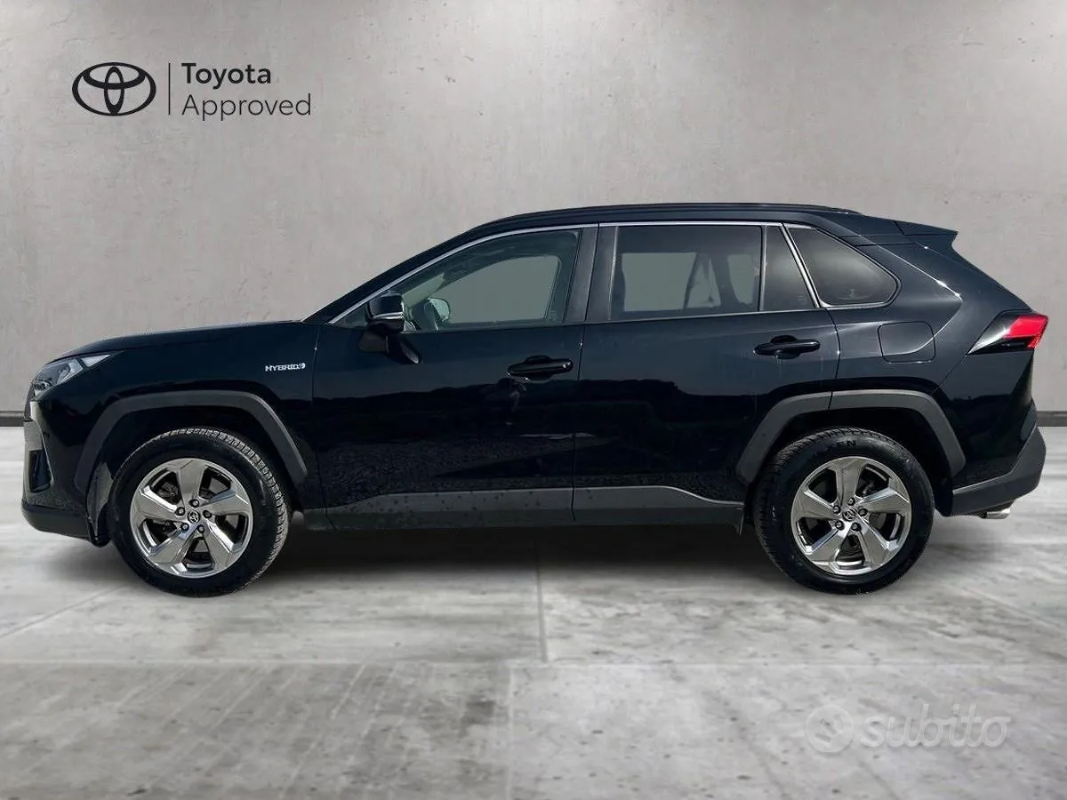 Toyota Rav4 2021 photo 3