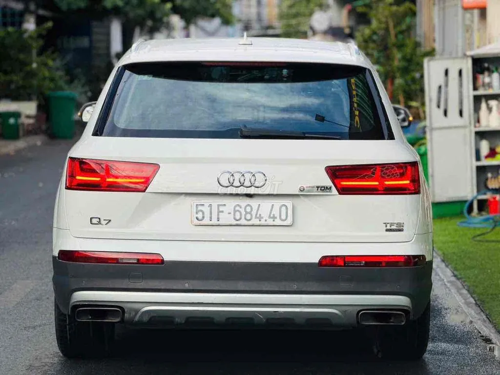 Audi Q7 2016 photo 3
