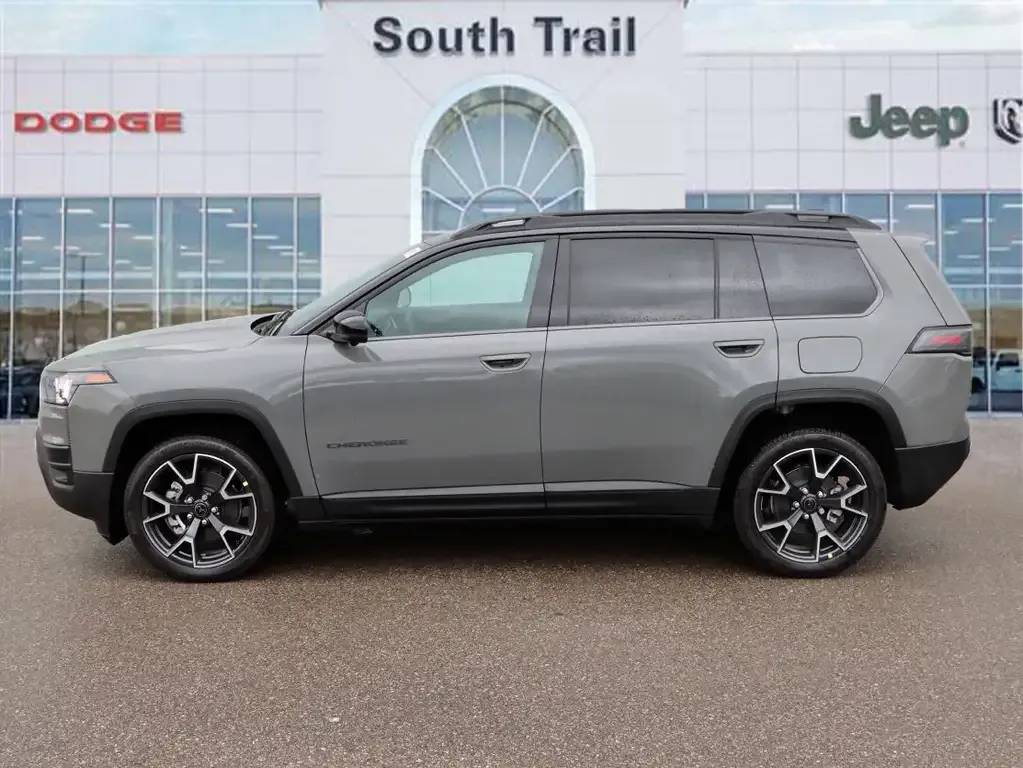 Jeep Cherokee 2026 photo 3