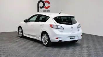 Mazda Axela 2012 photo 5