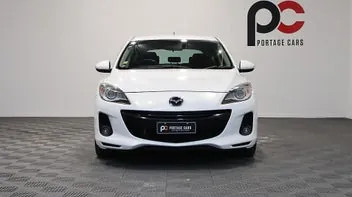Mazda Axela 2012 photo 3