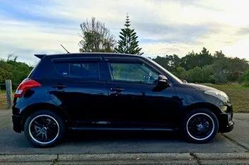 Suzuki Swift 2014 photo 3