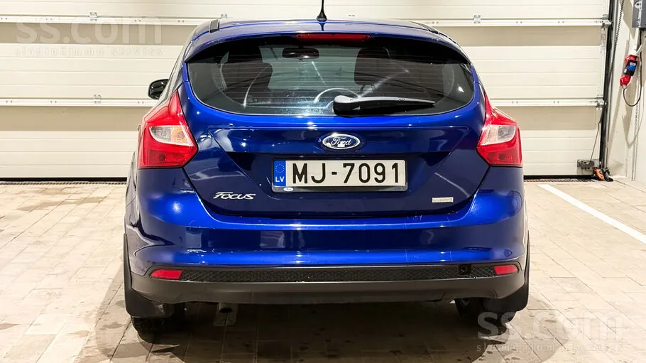Ford Focus 2014 photo 4