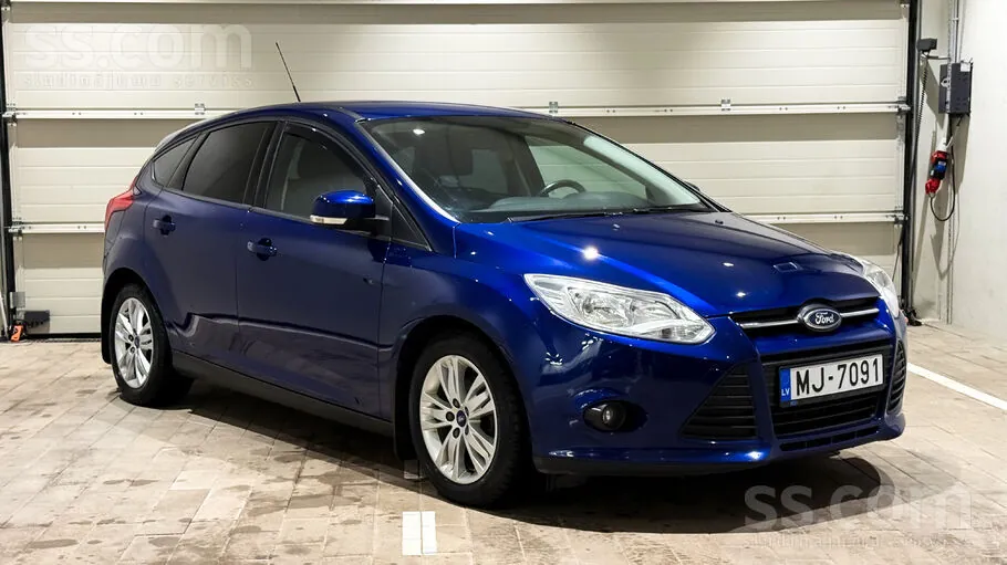 Ford Focus 2014 photo 3