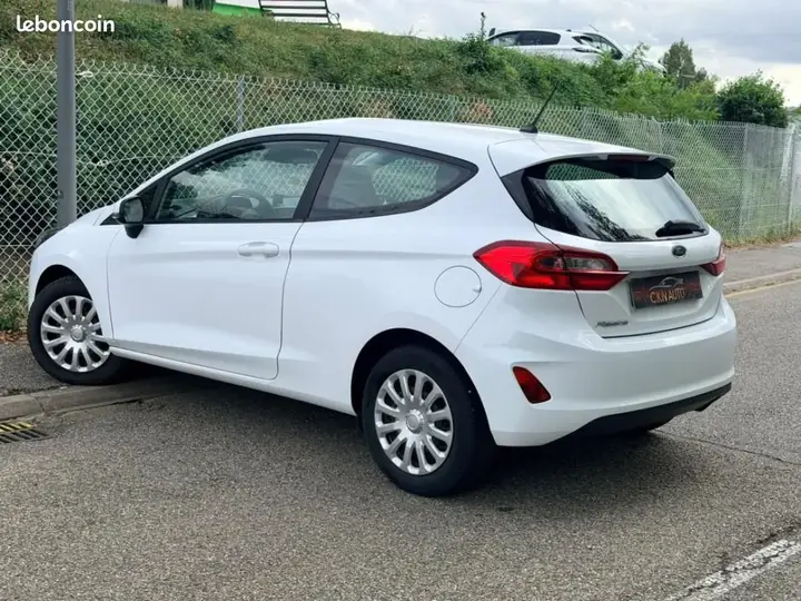 Ford Fiesta 2018 photo 3