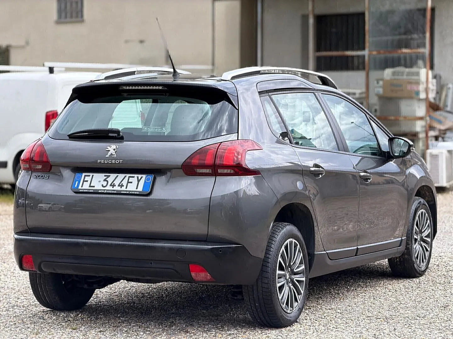 Peugeot 2008 2017 photo 4