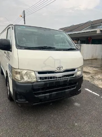 Toyota Hiace