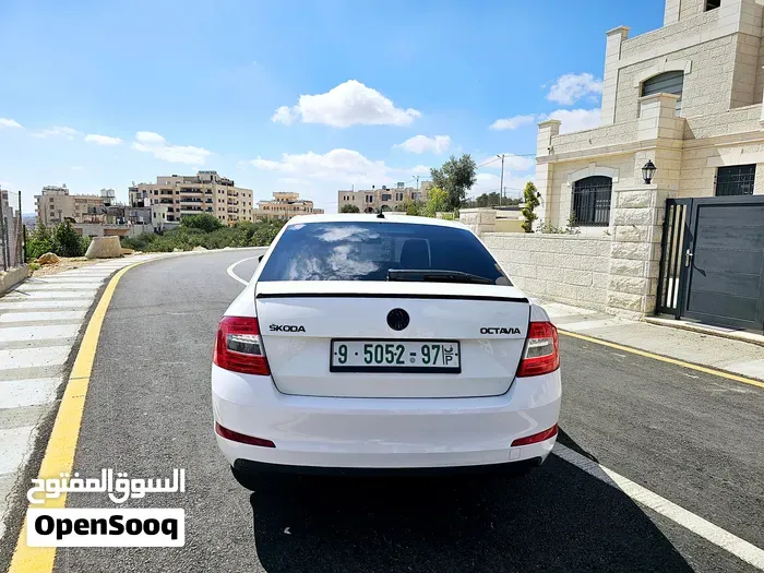 Skoda Octavia 2014 photo 3