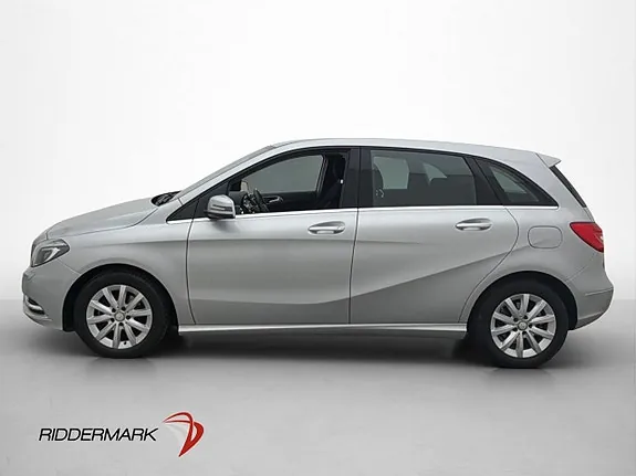 Mercedes-Benz B180 2015 photo 4