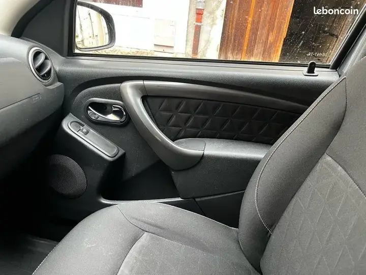 Dacia Duster 2014 photo 5
