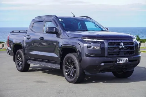 Mitsubishi Triton