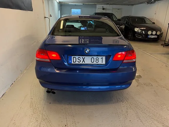 BMW 325I 2009 photo 5