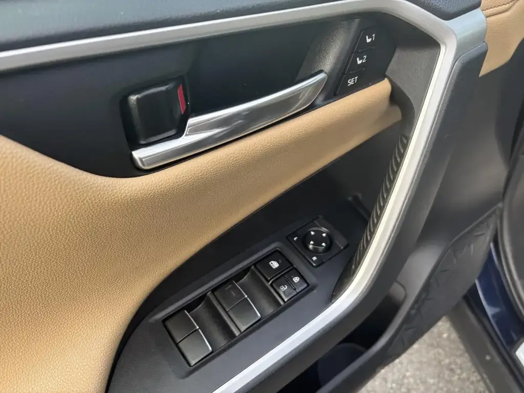 Toyota Rav4 2019 photo 4