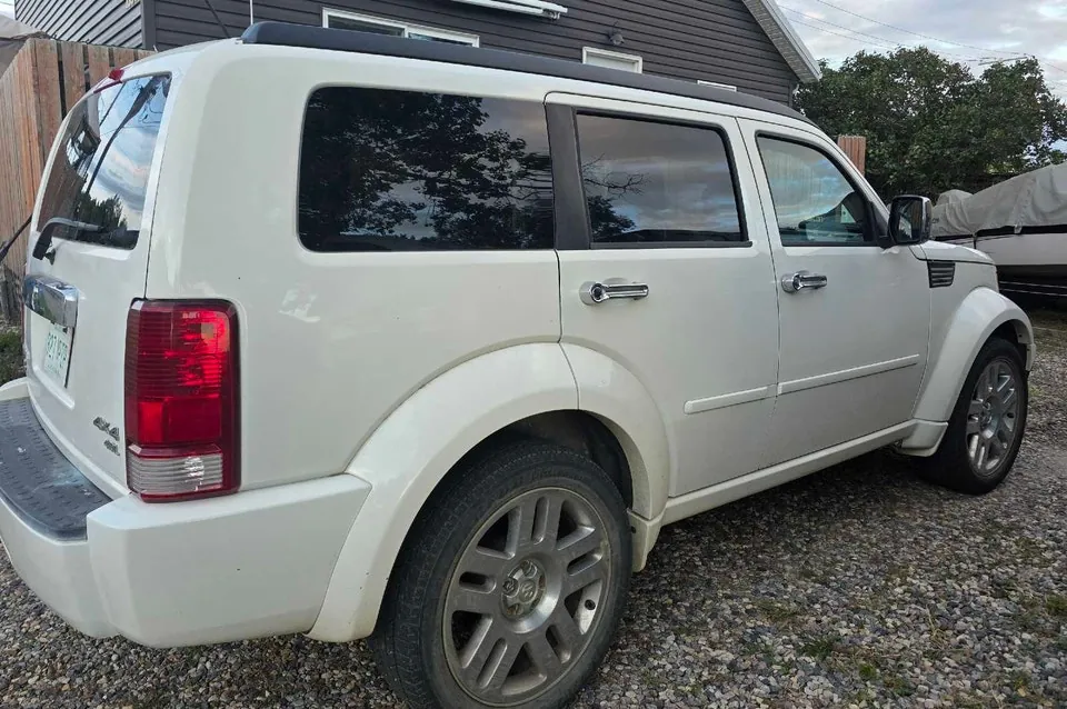 Dodge Nitro 2008 photo 3