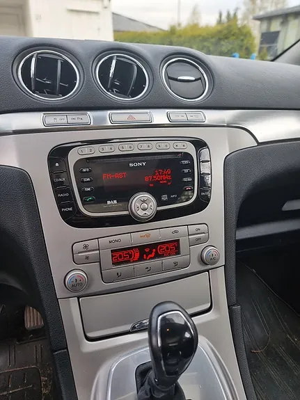 Ford S-Max 2009 photo 3