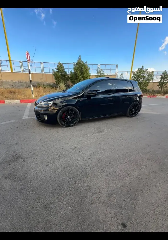 Volkswagen Golf Gti 2010 photo 2
