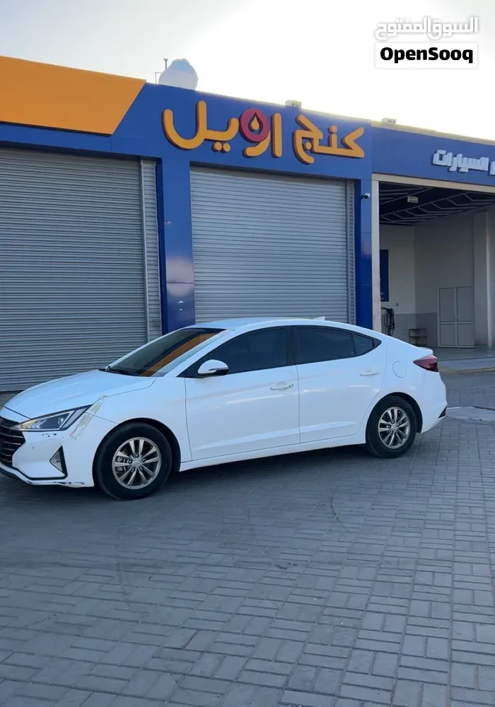 Hyundai Avante 2019 photo 4