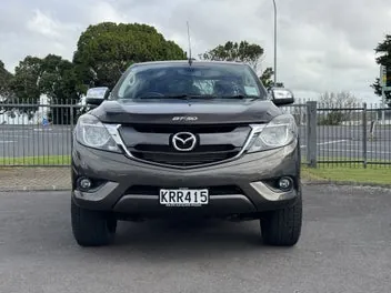 Mazda Bt-50 2017 photo 3