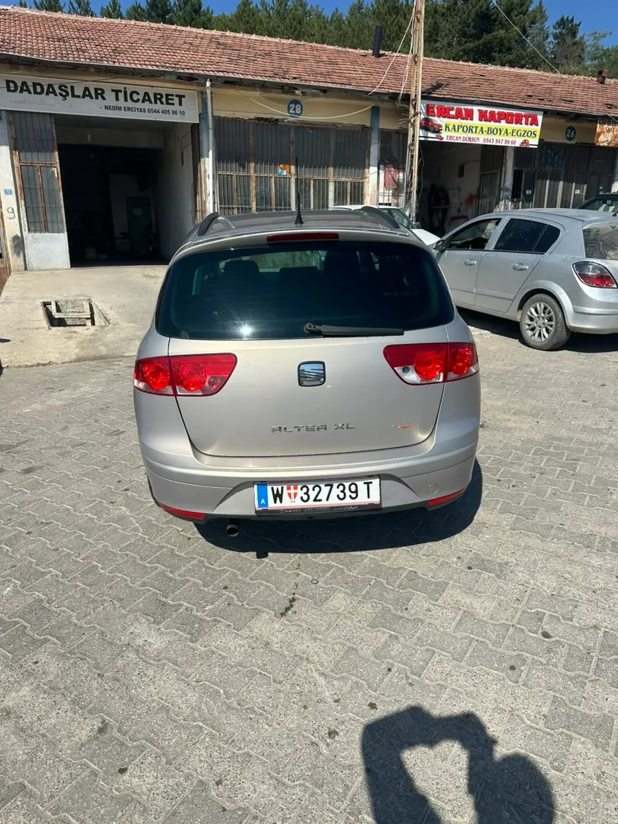 Seat Altea Xl 2011 photo 2