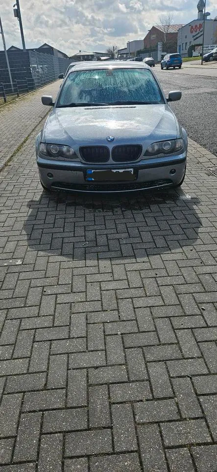 BMW 320I