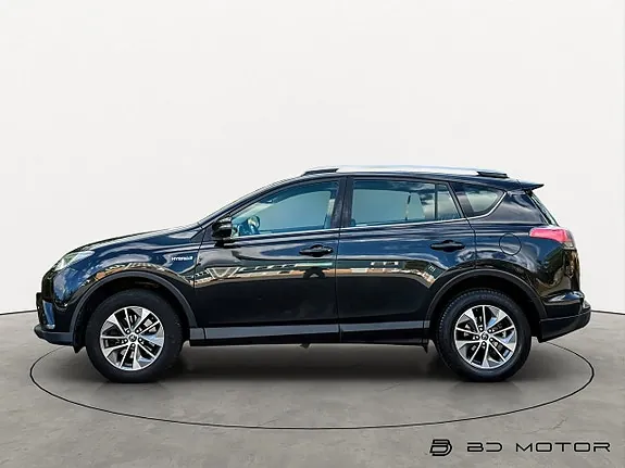 Toyota Rav4 2017 photo 2