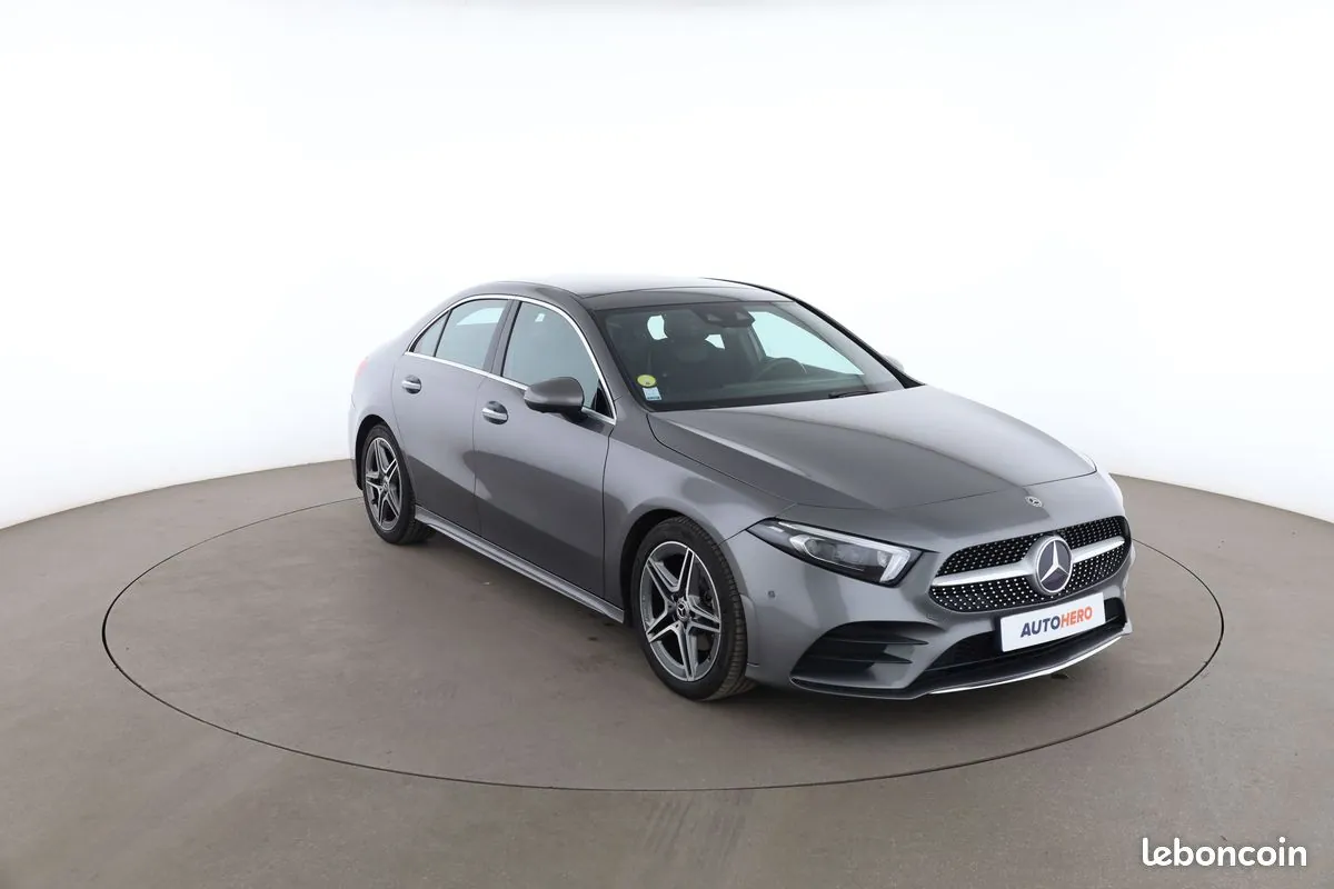 Mercedes-Benz A-Class 2019 photo 4