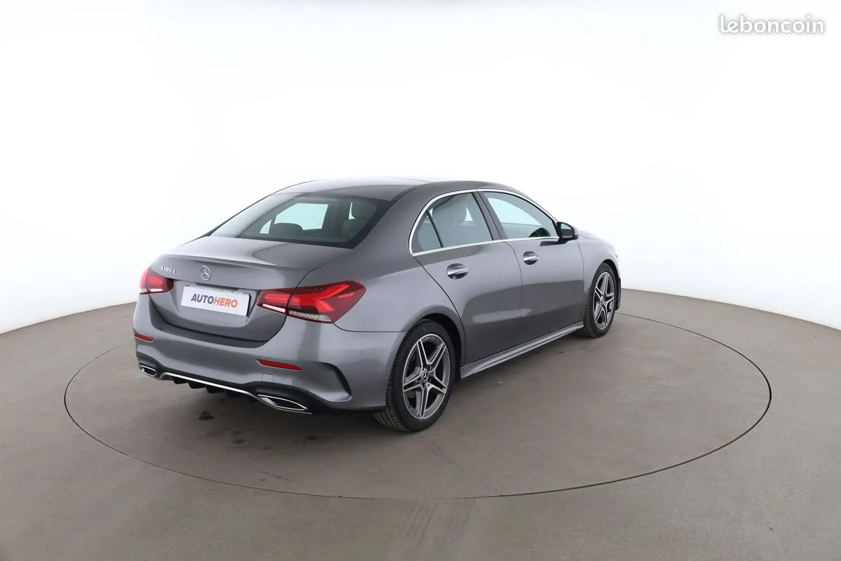 Mercedes-Benz A-Class 2019 photo 3