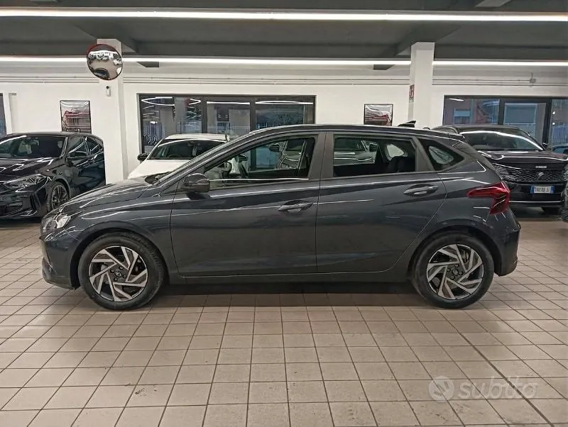 Hyundai I20 2025 photo 2