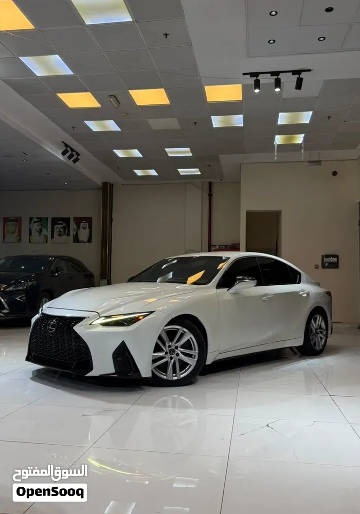 Lexus Is 2021 photo 2
