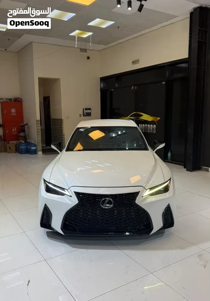 Lexus Is 2021 photo 3